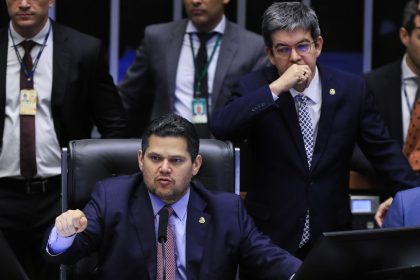 camara-tenta-votar-lei-do-mar-e-senado-recebe-galipolo-e-lewandowski