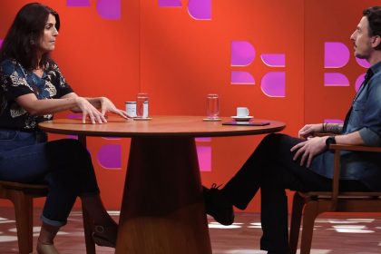 no-dr-com-demori,-manuela-davila-aborda-violencia-politica-de-genero