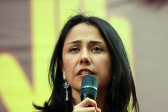 esposa-de-ex-presidente-do-peru-pede-asilo-ao-brasil-apos-condenacao