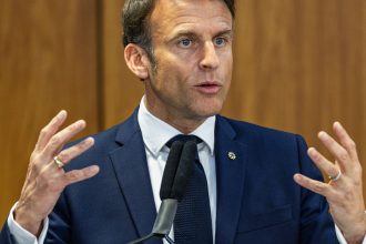 franca-reconhece-injustica-contra-haiti-por-divida-da-independencia