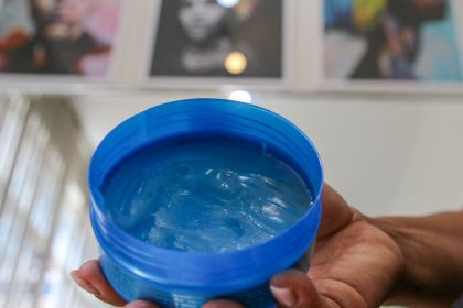 policia-fecha-fabricas-clandestinas-de-cosmeticos-no-rio-de-janeiro