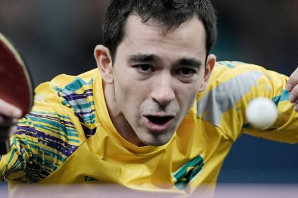 hugo-calderano-bate-numero-3-e-vai-a-semi-em-etapa-da-copa-do-mundo