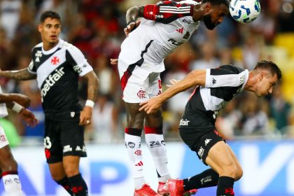 sabado-de-classicos-termina-com-empates-no-rio-e-em-porto-alegre