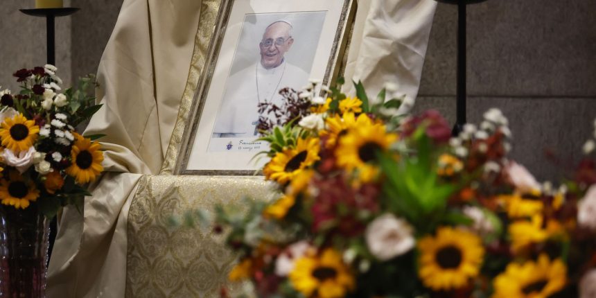 vaticano-confirma-morte-do-papa-por-avc-e-colapso-cardiovascular