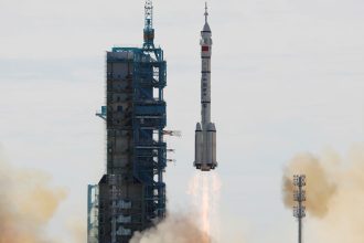 china-envia-esta-semana-nova-missao-tripulada-ao-espaco