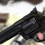 comissao-da-camara-aprova-porte-de-arma-para-oficiais-de-justica