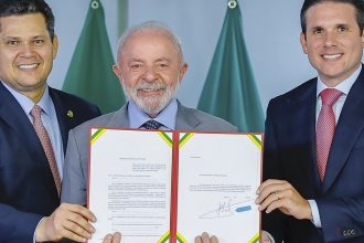 lula-entrega-pec-da-seguranca-publica-ao-congresso-nacional