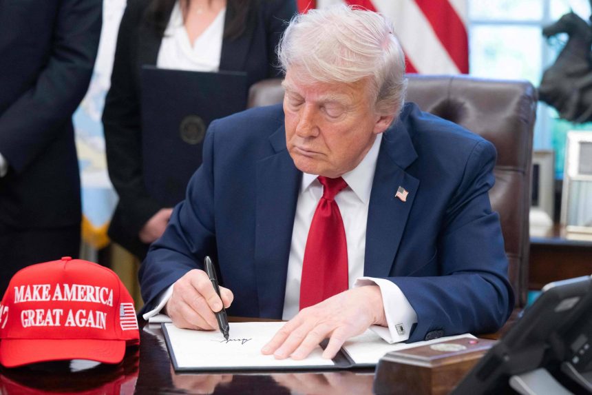 trump-manda-acelerar-licencas-para-projetos-de-minerais-em-aguas-profundas