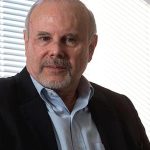 eletrobras-diz-ter-recebido-oficio-do-mme-sobre-desistencia-de-mantega-a-conselho-fiscal