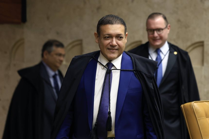 kassio-defende-reducao-de-penas-do-8-de-janeiro-em-voto-contra-a-prisao-de-collor