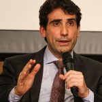economista:-juros-no-brasil-precisam-de-tempo-para-afetarem-atividade