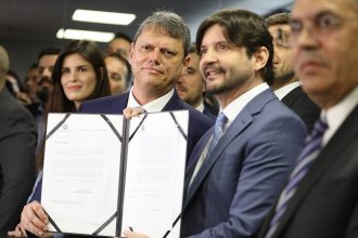 assembleia-e-governo-de-sp-criam-grupo-para-reduzir-vetos-de-tarcisio