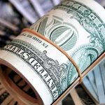 dolar-abre-o-mes-em-queda-com-menor-medo-de-guerra-comercial