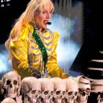 lady-gaga-sela-retomada-do-verde-e-amarelo-pelos-transviados-no-brasil