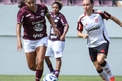 flamengo-vence-e-tira-invencibilidade-da-ferroviaria-no-brasileirao-a1