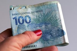 salario-minimo-de-2025:-veja-valor-atualizado-do-piso-nacional