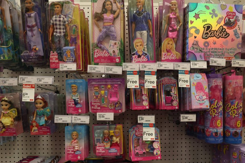 mattel-acelera-saida-da-china-para-contornar-impacto-das-tarifas-sobre-brinquedos
