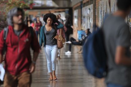 iniciativa-oferece-bolsas-para-alunos-negros-acessarem-ensino-superior