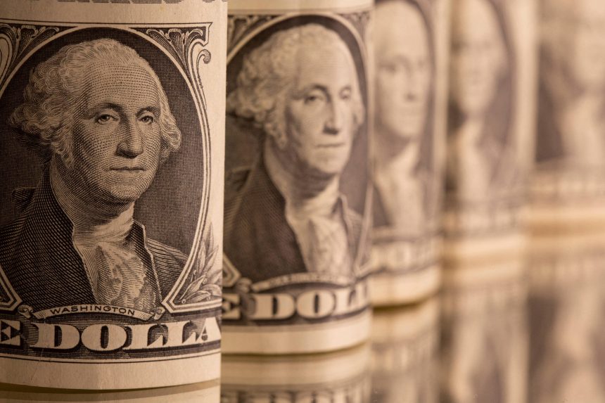 dolar-abre-em-leve-baixa-apos-acordo-comercial-de-pequim-e-washington