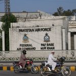 paquistao-diz-que-tres-bases-aereas-foram-alvo-de-misseis-indianos