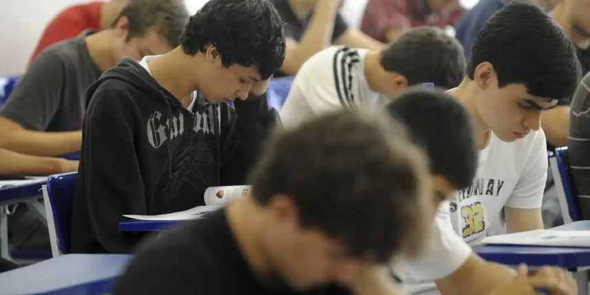 caixa-amplia-prazo-para-alteracao-em-contrato-do-novo-fies