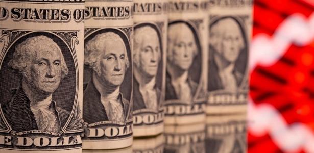 dolar-opera-em-alta,-mesmo-apos-governo-negar-reajuste-do-bolsa-familia