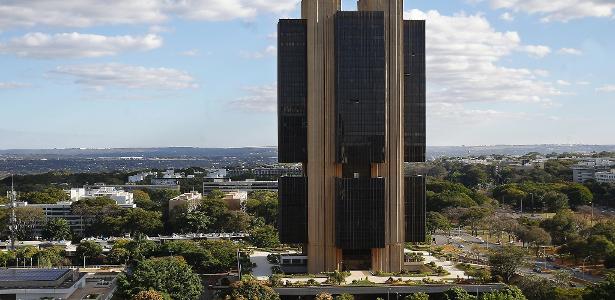a-taxa-de-juros-vai-cair?-nao-cometa-esse-erro-nos-seus-investimentos