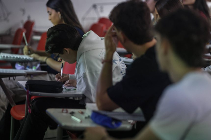 usp,-unicamp-e-unesp-oferecem-conteudo-de-preparacao-para-seus-proprios-vestibulares