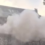 antiga-torre-chinesa-desaba-pouco-depois-de-reforma-milionaria;-veja-video
