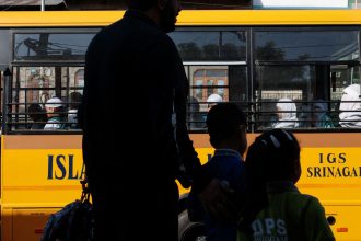 ataque-suicida-contra-onibus-escolar-deixa-cinco-mortos-no-paquistao