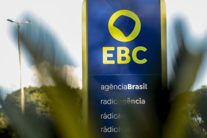 aniversario-da-agencia-brasil-e-lembrado-no-plenario-da-camara