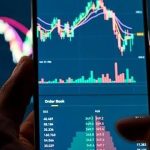 a-semana-no-mercado:-pacotes-fiscais-anulam-recordes-da-bolsa,-e-dolar-cai