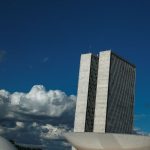 estudo-mapeia-bancada-da-bala,-que-tem-poucos-projetos-sobre-armas