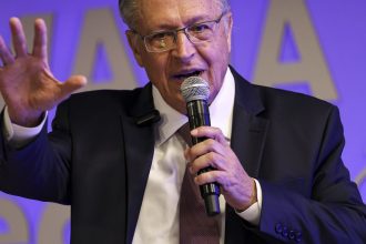 alckmin-passa-por-exames-apos-sentir-enjoo-e-dores-abdominais